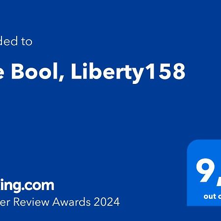 The Bool, Liberty158 Daire Bari Dış mekan fotoğraf